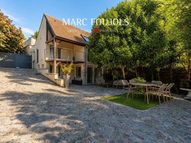 Maison, Vineuil Saint Firmin