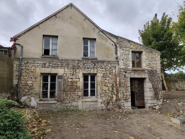 Maison, Vineuil Saint Firmin
