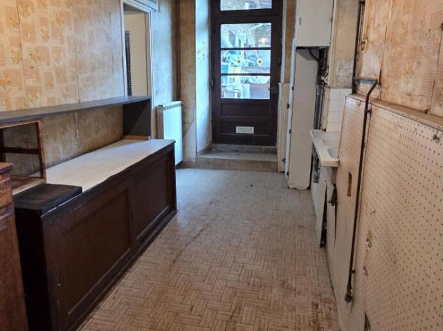 Maison Viriville 9 pièce s 187m2