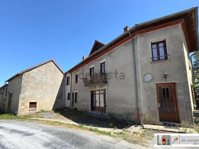Maison, Ars les Favets