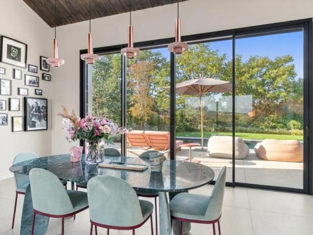 Maison, Viry