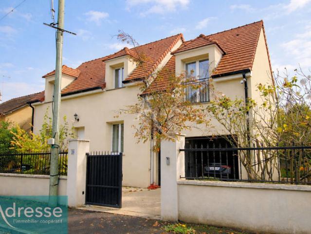 Maison Viry Chatillon 6 pièces 120 m2