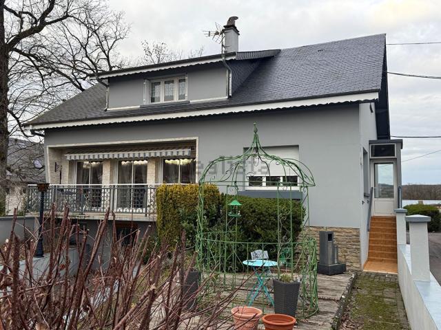 Maison, Vrigne aux Bois