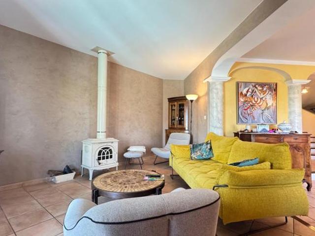 Maison Vue Ardèche, piscine, terrain constructible