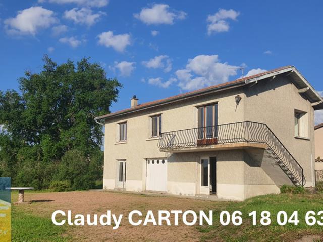 MAISON VUE TERRAIN 3.1 HECTARES