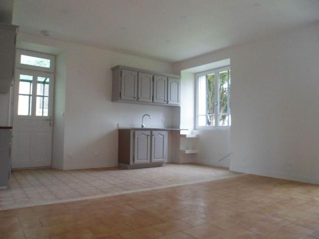 maison yevre la ville 860€ | agence immobiliere nath locations annonces, achat, vente de biens immobiliers