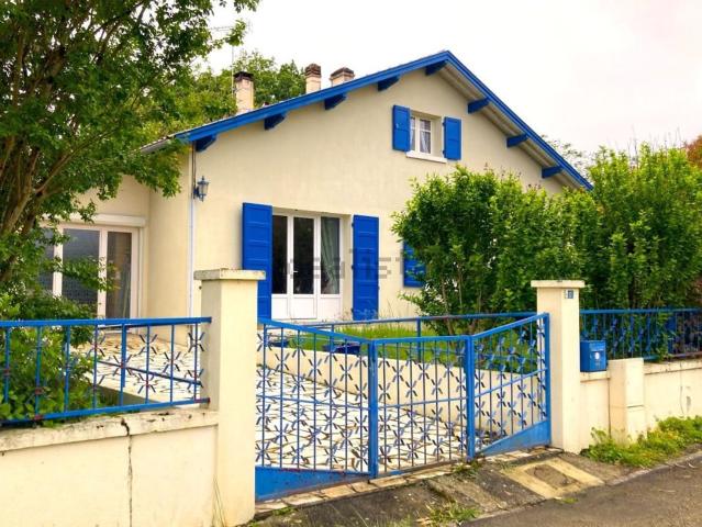Maison, Ygos Saint Saturnin