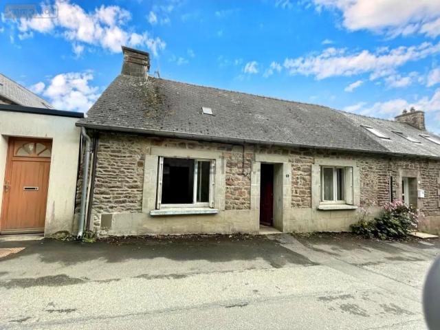 Maison, Yvias