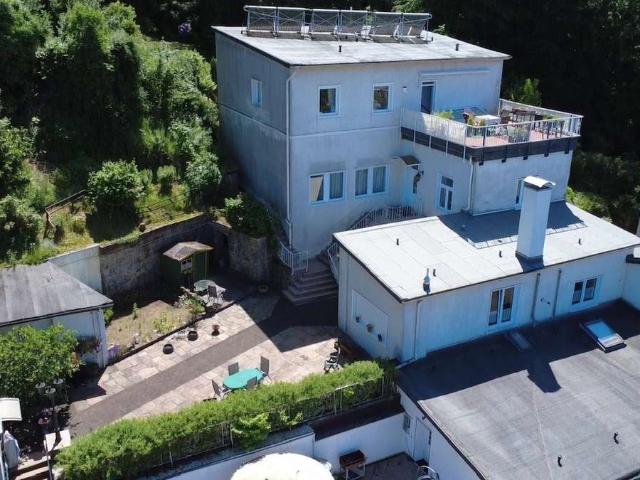 Maisonette Maison, traumhafter Garten & Dachterrasse, ca. 220m² + optional ETW mit ca. 78m²