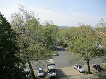 Maisonette mit Balkon renoviert modern zentral
