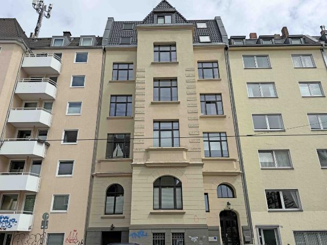 Maisonette mit Dachterrasse und Domblick im Herzen von Köln!