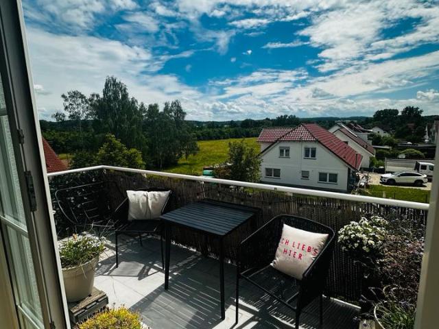 Maisonette mit Panorama Balkon nahe Wieseckaue