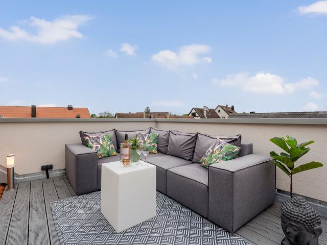 Maisonette apartment with roof terrace