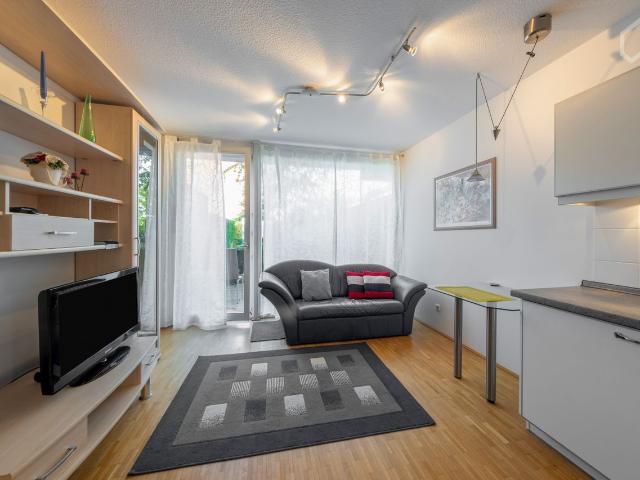 Maisonette apartment in Riem Messe with good transport connections, Munchen Amsterdam Apartments for Rent
