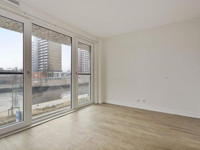 Maisonette Caland Dock, 1e Lulofsdwarsstraat 8 A, La Haye À louer