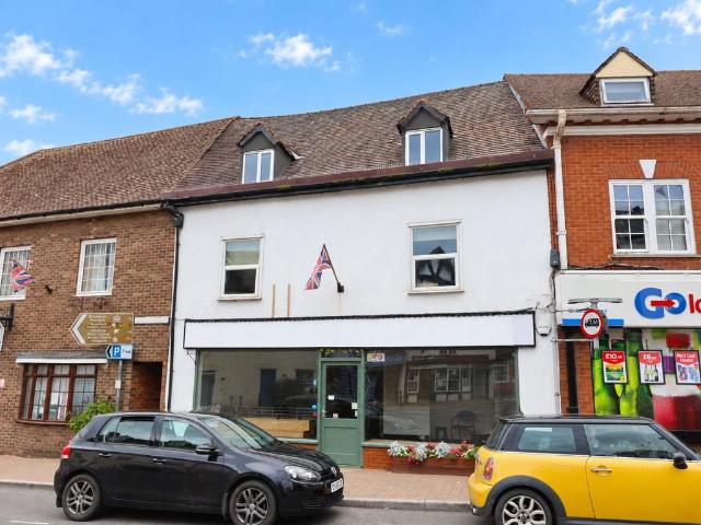 Maisonette for sale