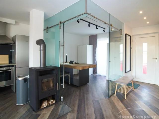 Maisonette in award winning residential street Furnished and temporary