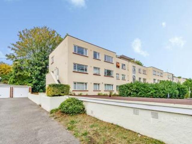 Maisonette to rent in Brighton Road, Purley, CR8 | Leaders