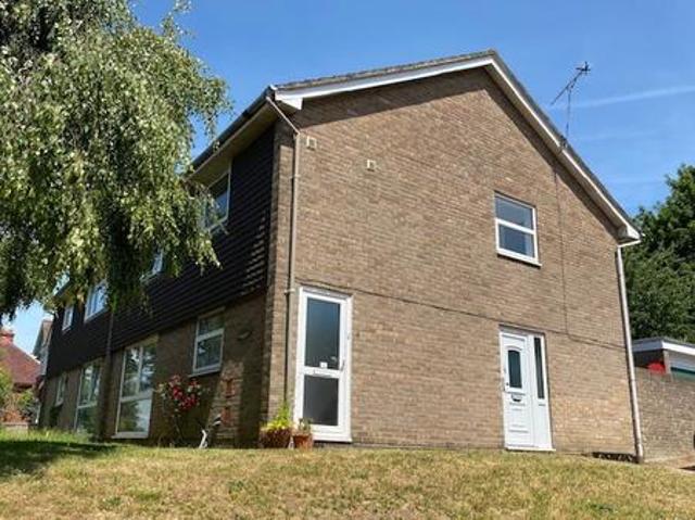 Maisonette to rent in Woodmill Lane, Southampton, SO18 | Leaders
