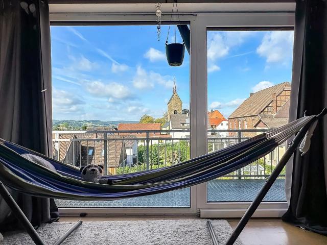 Maisonette über zwei Ebenen! Balkon & Dachterrasse!