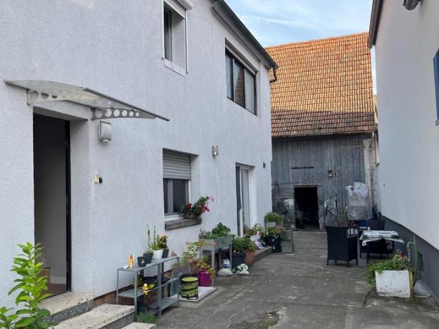 Maisonette Wohnung 111 m² in 2 Parteien Haus in Maximiliansau