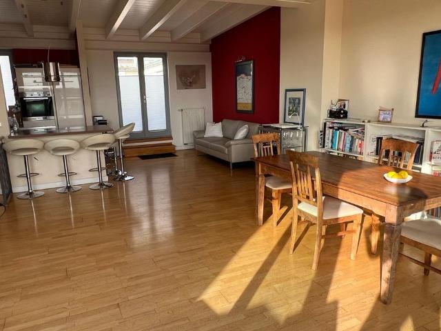 Maisonette Wohnung auf drei Ebenen mit Dachterrasse und Panoramablick, Leipzig Amsterdam Apartments for Rent
