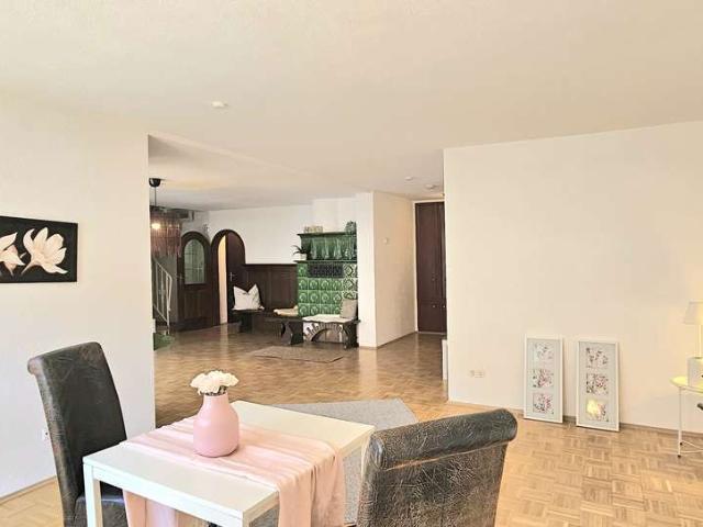 Maisonette Wohnung in Top Lage nähe Marktplatz! Sofort beziehbar! Fernwärme