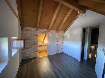 MAISONETTE WOHNUNG MIT BALKON