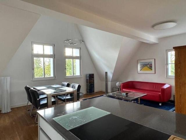Maisonette Wohnung mit großer Dachterrasse! TOP
