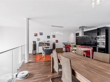 Maisonette Wohnung mit grosszügigem Wohnatelier