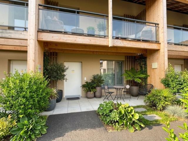 Maisonette Wohnung mit Reihenhauscharakter in idyllischer Lage