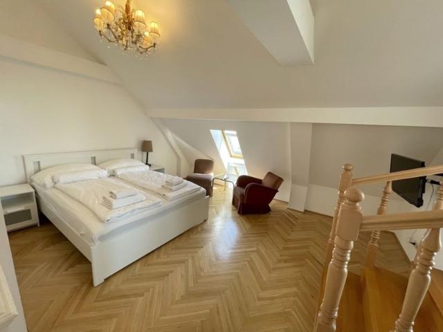 MAISONETTE WOHNUNG mit TERRASSE