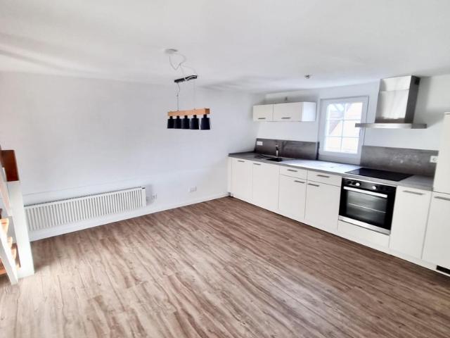 Grosszügige Maisonette Wohnung mit neuer EBK in Simmozheim