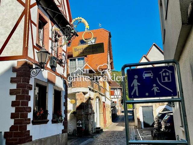 Maisonette 5 ZKB, 120 m² mit Balkon im Altstadthaus – Bad Bergzabern