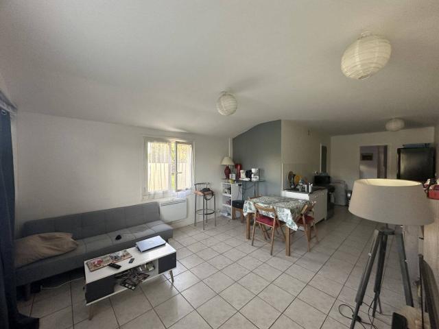 Maisonnette 2 pièces VAUX LE PENIL
