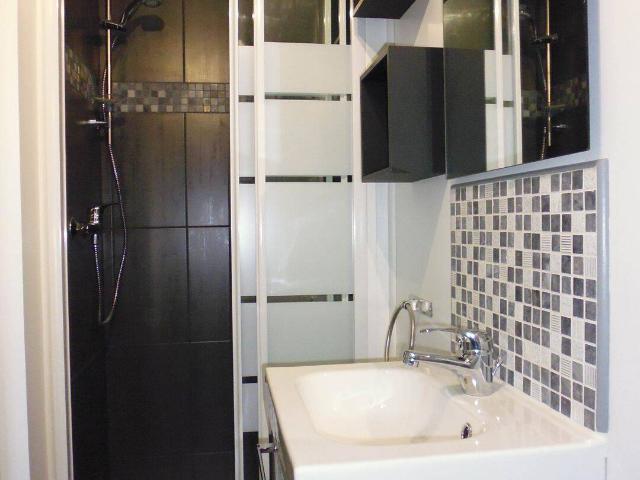 Maisonnette T2 meublée indépendante avec jardinet clos
