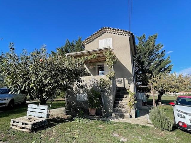 MAISONNETTE LOUÉ SUR 28749M2 DE TERRES AGRICOLES