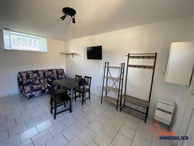 Maisonnette meublée T2 en rez de jardin 26.72 m2