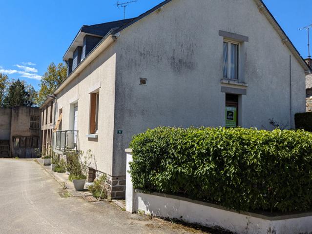 Maisons à vendre 7 pièces 135 m2 SAINT LAURENT SUR OUTT 56140