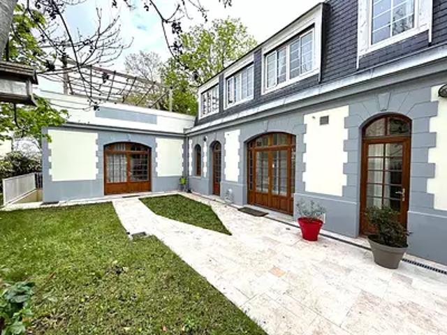 Maisons Laffitte 78600 Location maison 5 pièces t5 au dernier étage cave