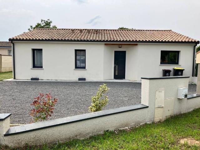 Maisons 4 pièces avec Jardins
