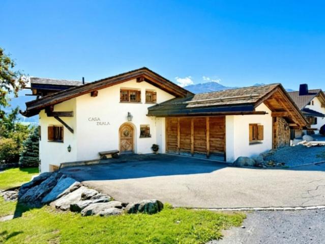 MAISSEN Einfamilienhaus mit Einliegerwohnung