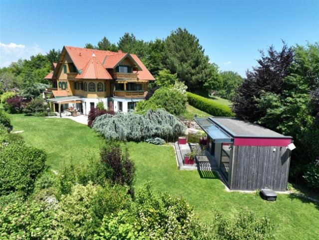 Majestätisches Blockhaus in einzigartiger Höhenlage über Stallhofen – mit atemberaubender Panoramasicht