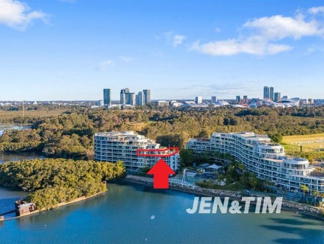 MAJESTIC WATERFRONT PENTHOUSE | NORTH FACING | 382 SQM | 4 CAR LOCKUP GARAGE | OPEN 7 DAYS