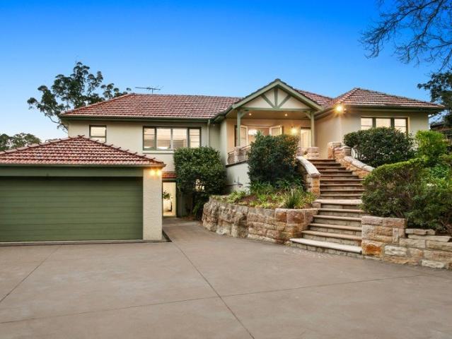 Majestic double brick entertainer on 1170sqm high side block in prestigious street