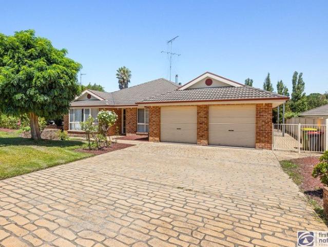 MAKE THIS YOUR NEXT FAMILY HOME!
