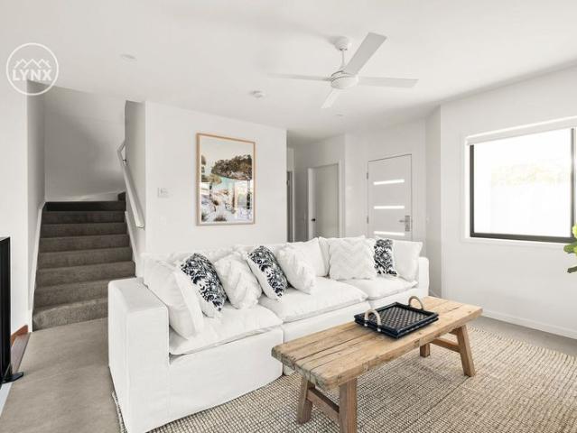 Make Your Seaside Living Dreams a Reality at Altona Residences