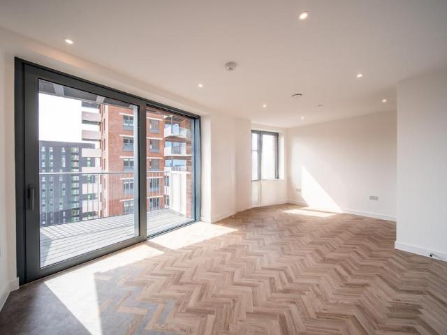 Makers Yard, E3 Studio to rent £1,950 pcm £450 pw