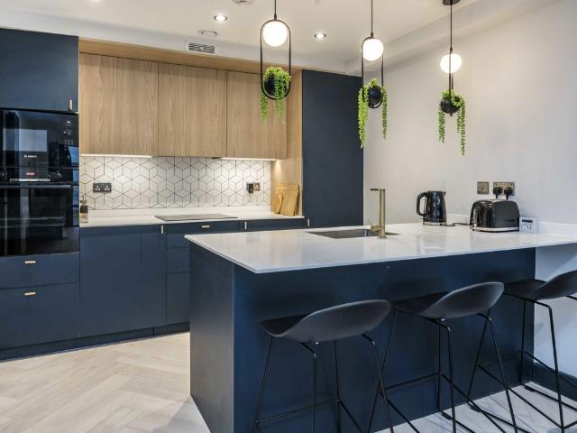 Makers Yard, Fulham SW6, 2 bed flat to rent, £3,200 pcm | PrimeLocation