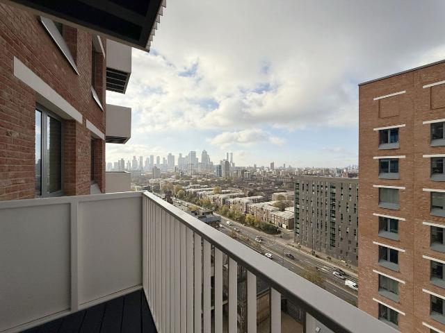Makers Yard, London E3, 1 bed flat to rent, £2,000 pcm | PrimeLocation